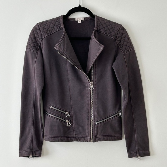 3/$20🌻Gap Gray Cotton Quilted Zip Jacket - Picture 1 of 16